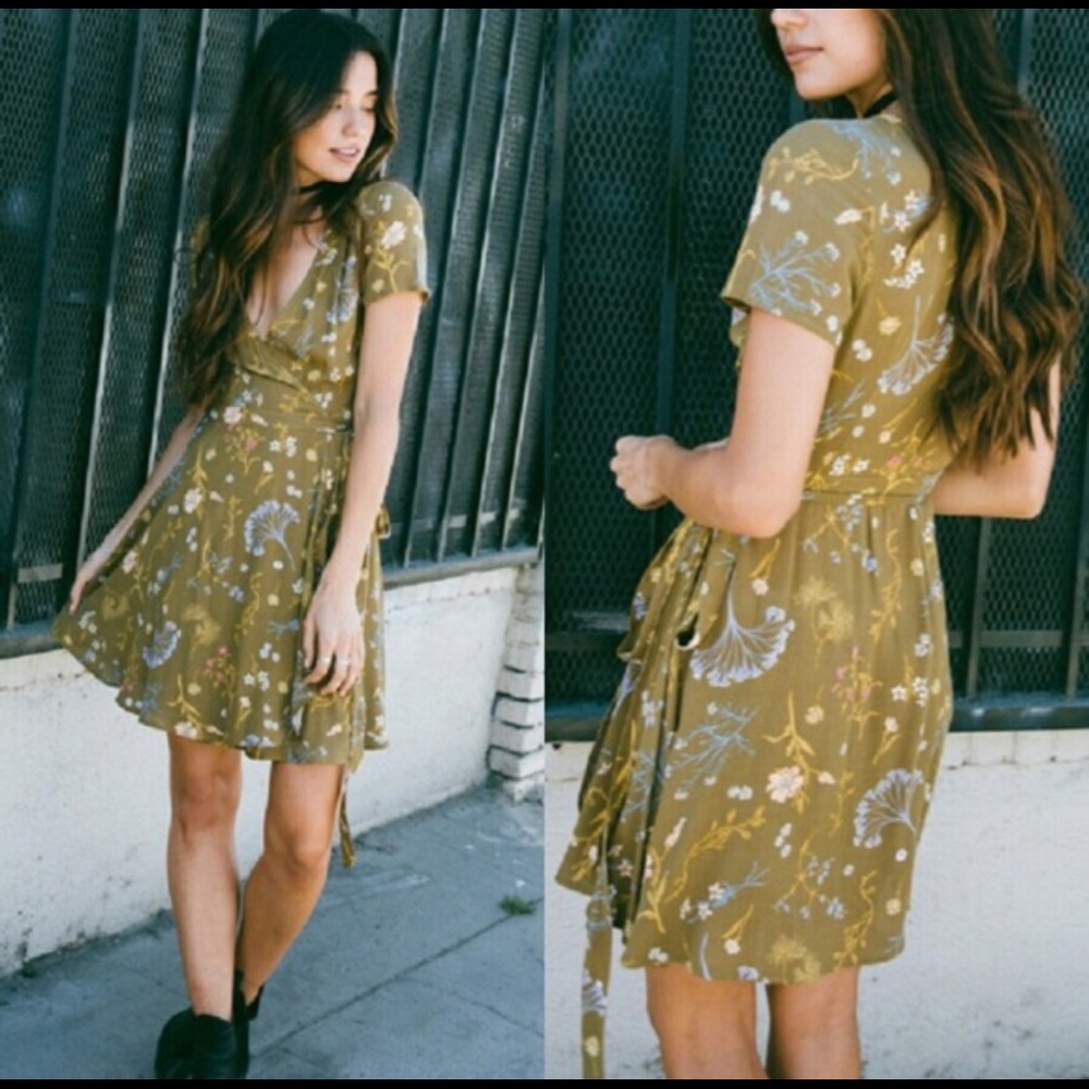 Sadie & Sage Spring Dress 👗